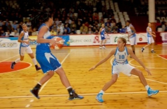 Дунав размаза Рилски спортист в Русе