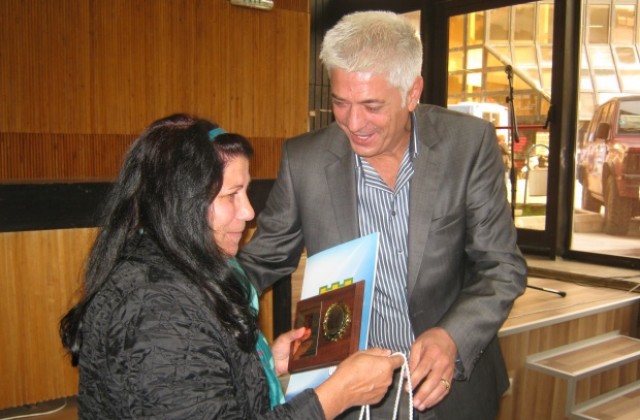 Петима дупничани бяха наградени с приз Будител на годината