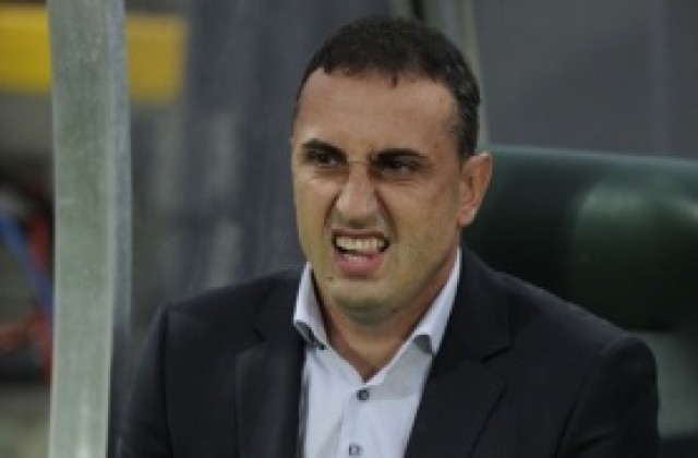 Петев започна със злополучен хикс в Кипър