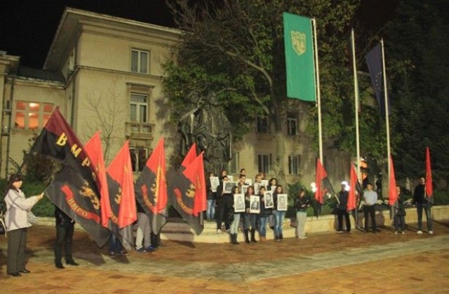 Воеводи скандираха Българийо, събуди се!