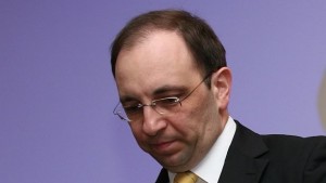 Обраха диаманти на бивш министър