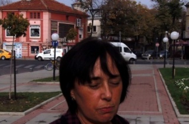 Атанаска Тенева: Няма опасност от нулева учебна година