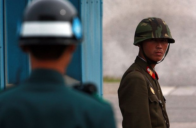 Северна Корея разработва електромагнитно оръжие