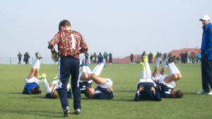 Велбъжд с две победи и едно реми във Футбол 9