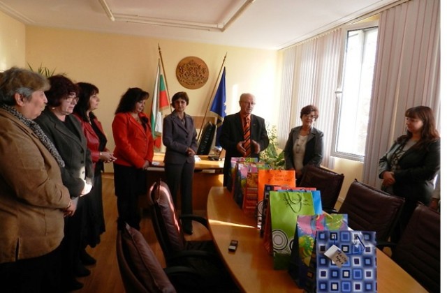 Безплатни очила за 51 видински деца