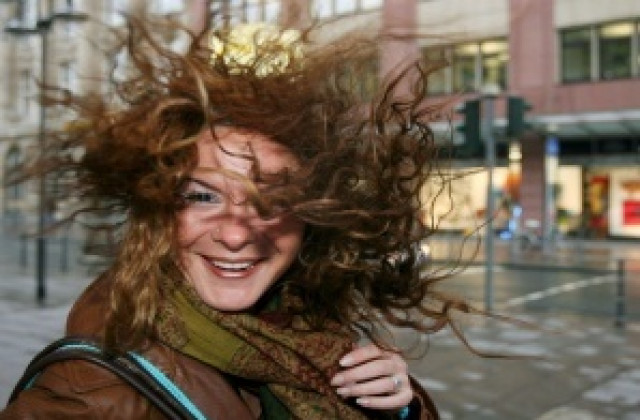 Силен вятър и жълт код за Варна