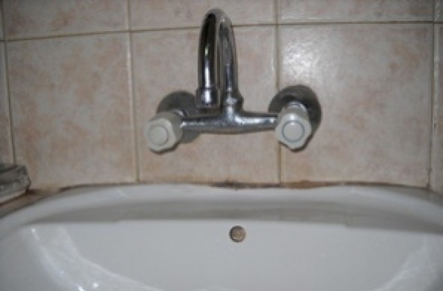 Водата – утре след 10