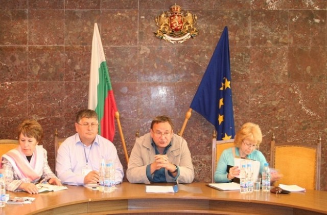 Призоваха председателите на общински съвети в Ловешко към прозрачност