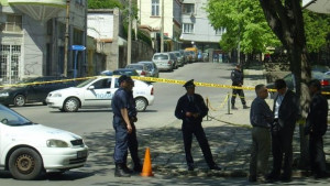 Мъж се хвърли от 8ия етаж