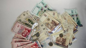 На първо четене замразиха възрастта и стажа за пенсия