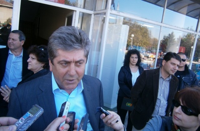 Г.Първанов: България изчерпа капацитета си за приемане на бежанци