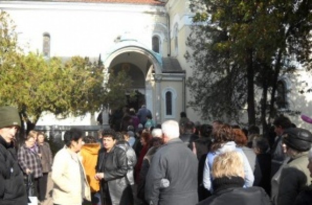 Стотици миряни за Св. Мина в Кюстендил