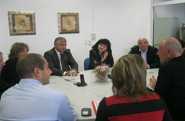 Проф. Ваня Добрева посети Гоце Делчев