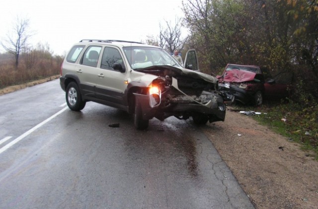 Четирима пострадаха при ПТП тази сутрин
