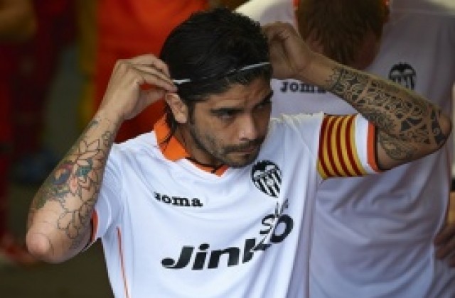 Звезда на Валенсия започна да подковава напускането си