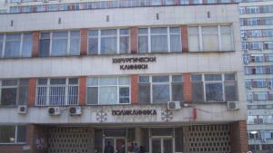 Наръганото 12 пъти с нож момче се възстановява