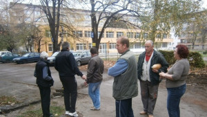 Жители на ул Васил Левски защитиха правото си на частна