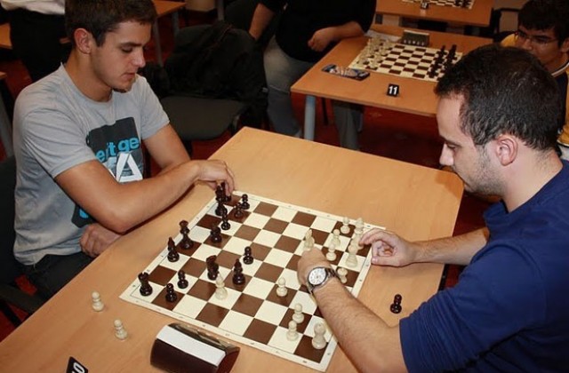 Мездренско момче  - студентски шампион по шахмат