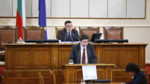 Продължават дебатите около бюджет 2014а