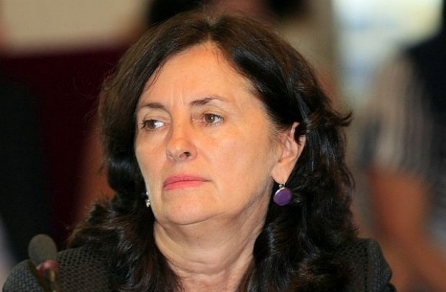 Вицепремиерът Даниела Бобева ще изнесе лекция във ВУМК