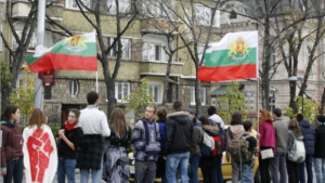 Пречат ли протестите на икономиката