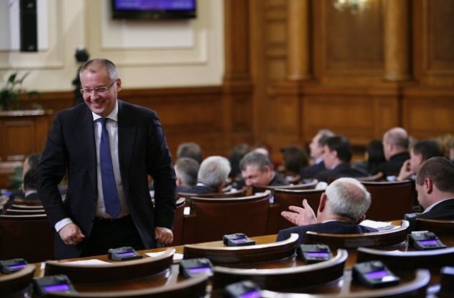 Станишев: Предлага ни се бюджет с най-висок дял разходи за социална политика