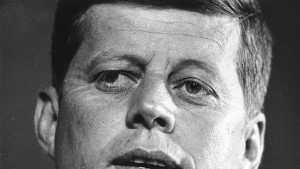 Митът Кенеди засенчва политическата действителност