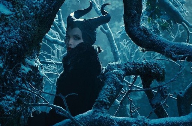 Анджелина Джоли в първия трейлър на „Господарка на злото“