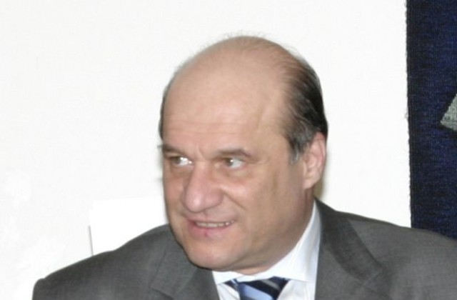 Полицията направи много компромиси досега, смята генерал Васил Василев