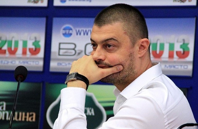 Екипът на Бареков катастрофира край Монтана