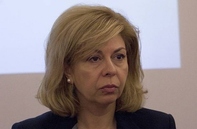 Стремим се да не променяме цената на тока до края на юли, заяви Анжела Тонева