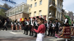 Дионисиево шествие и Теодосий Спасов в Пловдив за младото вино