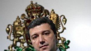 Драгомир Стойнев заминава на 3дневно посещение в САЩ