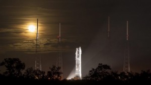 НАСА изстреля безпилотния кораб Maven към Марс