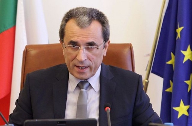 Адвокат: До 5 години за Орешарски заради заплахите срещу държавните служители