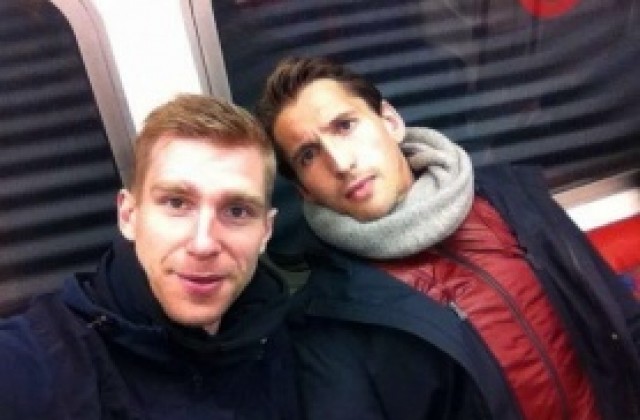 Немските звезди хванаха метрото до Уембли