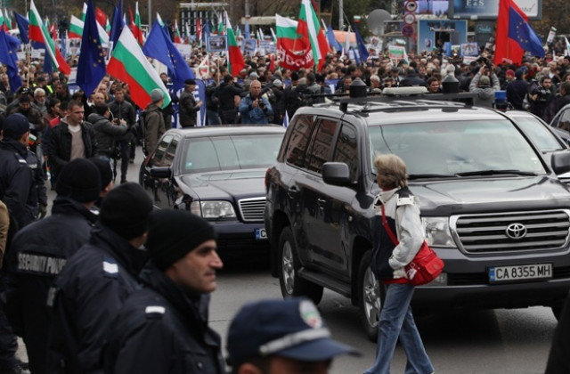 След митингите в София и Пловдив