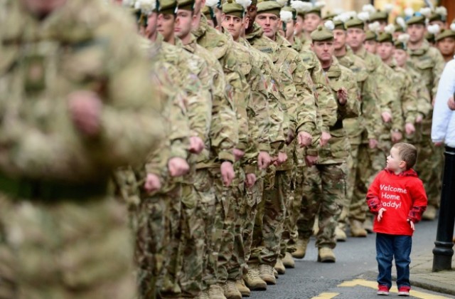 САЩ и Афганистан се договориха за военното присъствие след 2014 г.