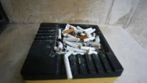 Българите изпушват по 18 цигари дневно студенти отказват габровци от