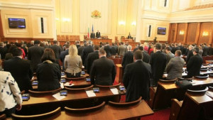 Удължиха с три години срока за лихвоточките