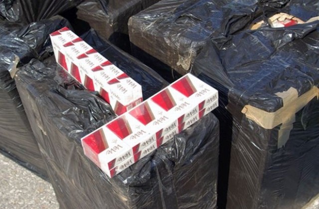 Иззеха близо 4000 кутии контрабандни цигари