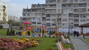 Освещават два нови парка в Казанлък