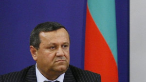 Замразяването на възрастта и стажа за пенсия ще е само