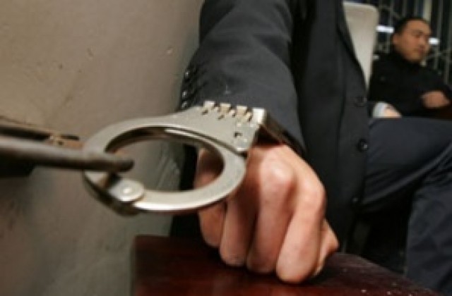 Задържаха Дани черния за две кражби