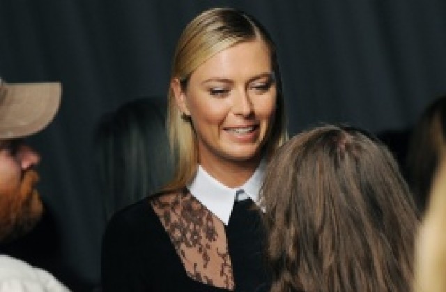 Шарапова ще работи с холандския треньор Свен Грьонефелд