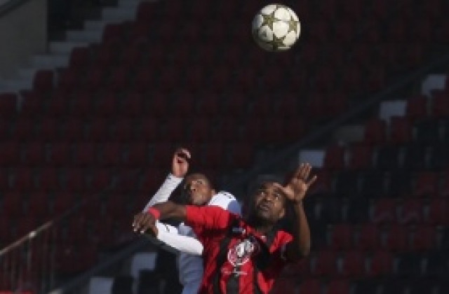 Славия излъга Локомотив София в безличен мач