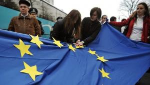 Връзките на Украйна с Русия и Европа