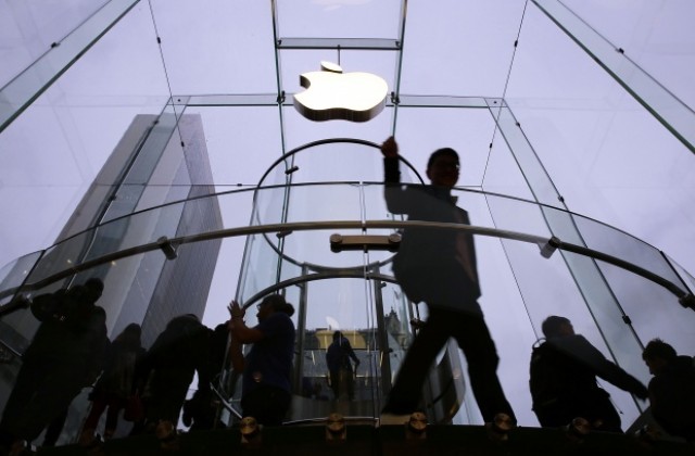 Apple си купи 3D разработчик