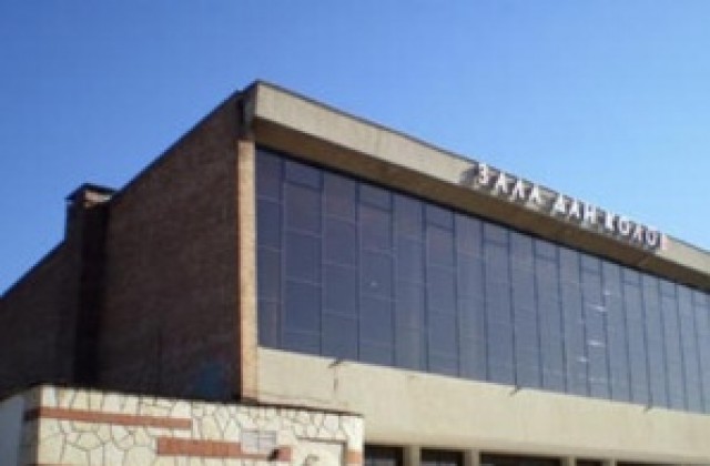 Коледен турнир по футбол за служители от фирмите  в община Севлиево