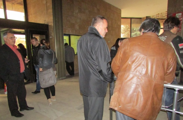 Хаос в община Дупница, заради новия пропускателен режим